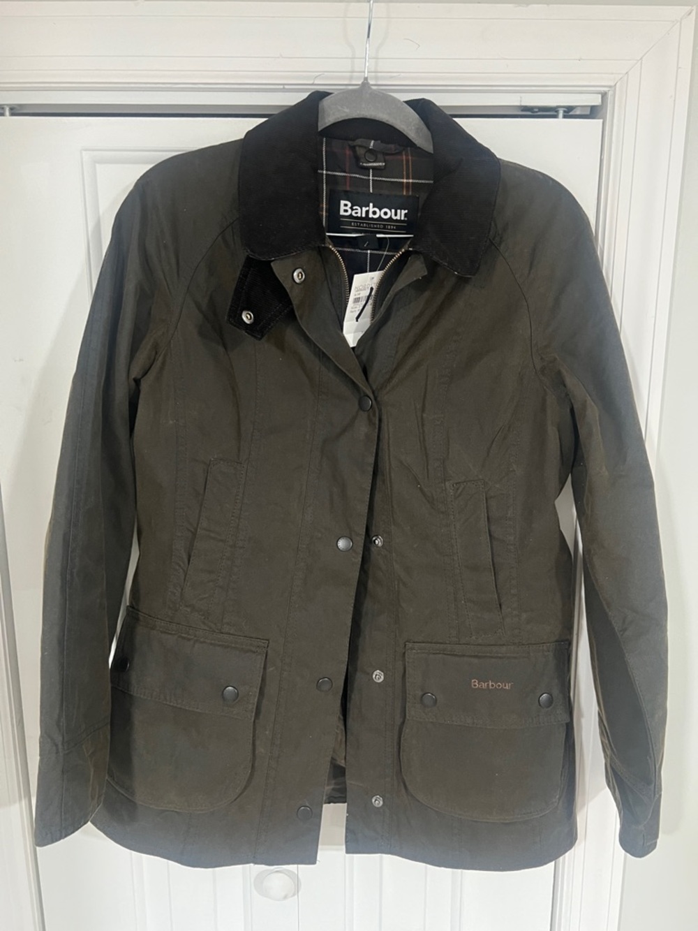 Barbour Women's Olive Beadnell Waxed Cotton Jacket Size 6 Like New - Picture 16 of 16